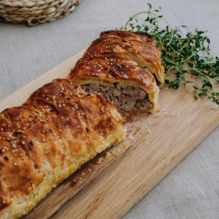 Sausage & Rosemary Plait 800g
